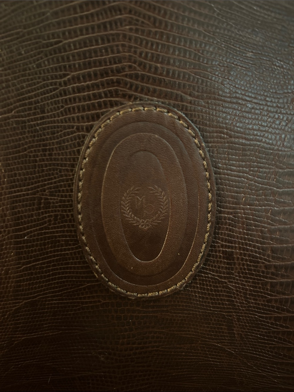 Gorgeous Vintage Leather Tote Bag - Picture 3 of 11